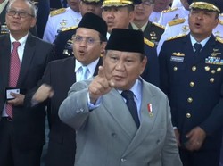 Ketika Prabowo Bak Dirigen Pimpin Paduan Suara Panglima TNI hingga Kapolri