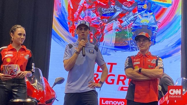 Pembalap Gresini Racing, Fermin Aldeguer enggan memberikan nomor motor 54 kepada Toprak Razgatlioglu yang akan mengaspal di MotoGP musim depan.