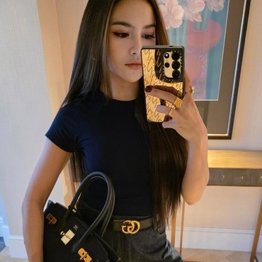 Disebut Beda dari Artis Lain, 7 Paras Mahalini di Kamera HP Android