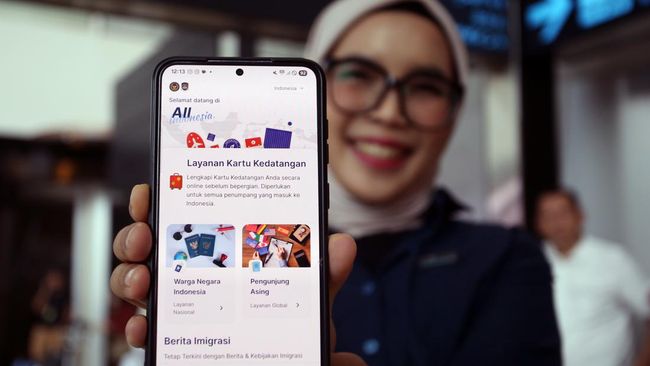 Indonesia menjadi negara pertama di dunia yang menerapkan sistem biometrik "seamless corridor" atau koridor tanpa hambatan dalam pemeriksaan imigrasi.