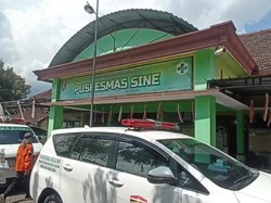 45 Siswa SMKN 1 Sine Ngawi Dilarikan ke Puskesmas Diduga Keracunan MBG