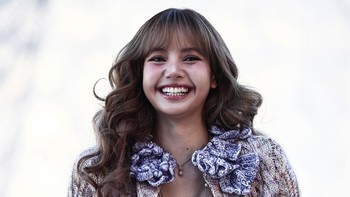 FOTO: Tampilan Zendaya hingga Lisa BLACKPINK di Show Louis Vuitton