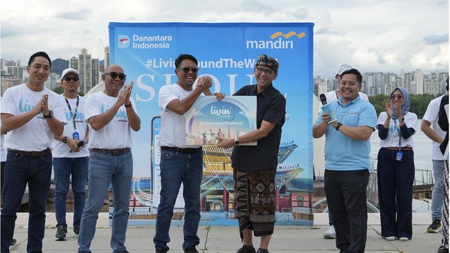 Melalui inovasi KMILN, diaspora Indonesia yang bermukim di Korsel kini mudah membuka rekening Bank Mandiri, yakni melalui super app Livin' by Mandiri.