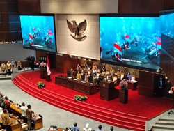 Tok! DPR Sahkan RUU Kepariwisataan Jadi Undang-Undang