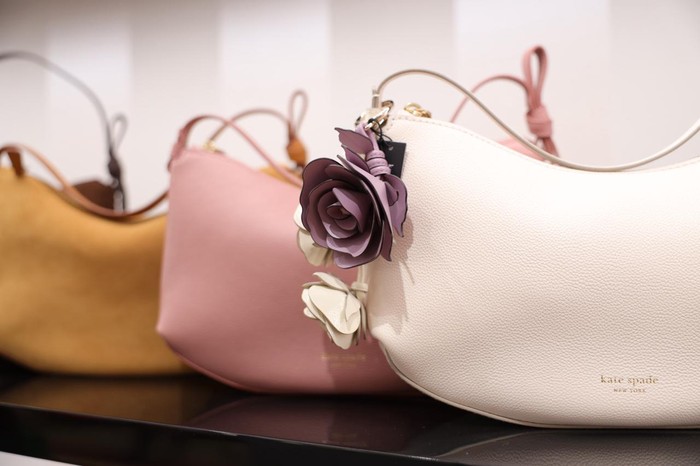 Koleksi Fall-Holiday 2025 Kate Spade New York
