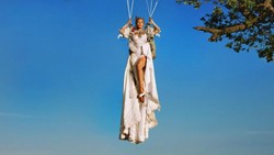 Lirik Lagu Gorgeus - Doja Cat