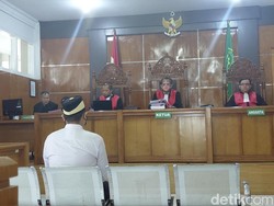 Tok! Dokter Iril Terdakwa Pelecehan Ibu Hamil di Garut Divonis 5 Tahun