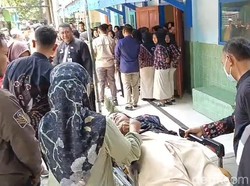 Puluhan Siswa SMA di Bojonegoro Diduga Keracunan MBG, 8 Dirawat Inap