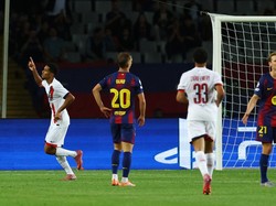 Barca Kalah 1-2 dari PSG di Liga Champions, Dani Olmo Banjir Kritik