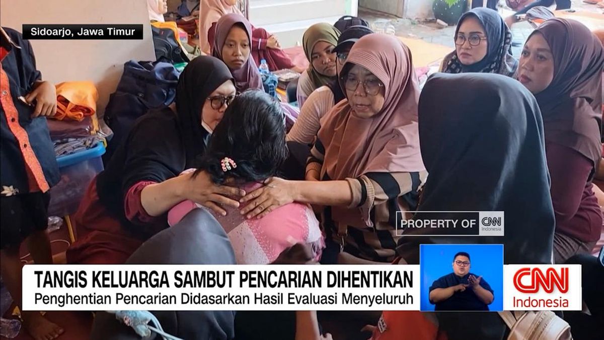 VIDEO: Tangis Keluarga Sambut Pencarian Dihentikan