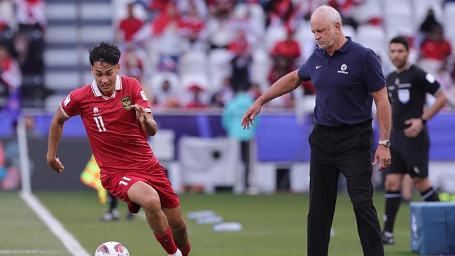 Enam hari jelang babak 4 Kualifikasi Piala Dunia 2026 dimulai, Kamis (2/10), timnas Irak menjadi satu-satunya tim Grup B yang belum mengumumkan daftar pemain.