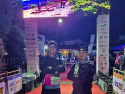 Trail Run JOTR 2025: Berlari di Jalur Steril, Disambut Kabut Magis di Suryakencana