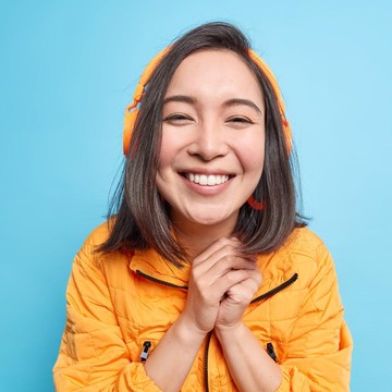 Dipenuhi Kebahagiaan, 4 Zodiak yang Diprediksi Paling Beruntung Sepanjang Oktober 2025