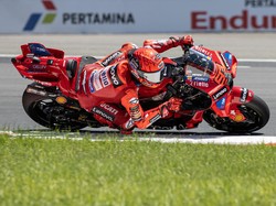 Marc Marquez Dua Kali Crash karena Over Power