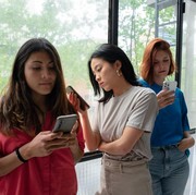 Ini 4 Alasan Mengapa Sulit Menjalin Pertemanan saat Dewasa