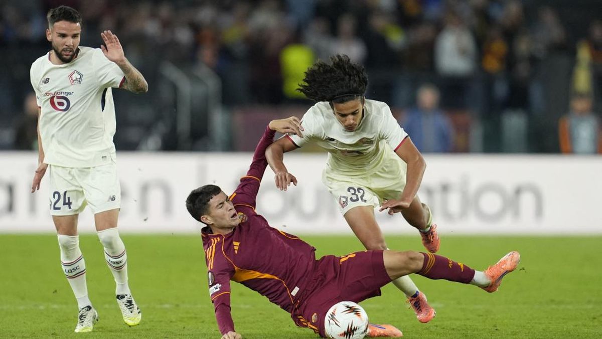 Calvin Verdonk Dicoret dari Skuad Lille vs PSG