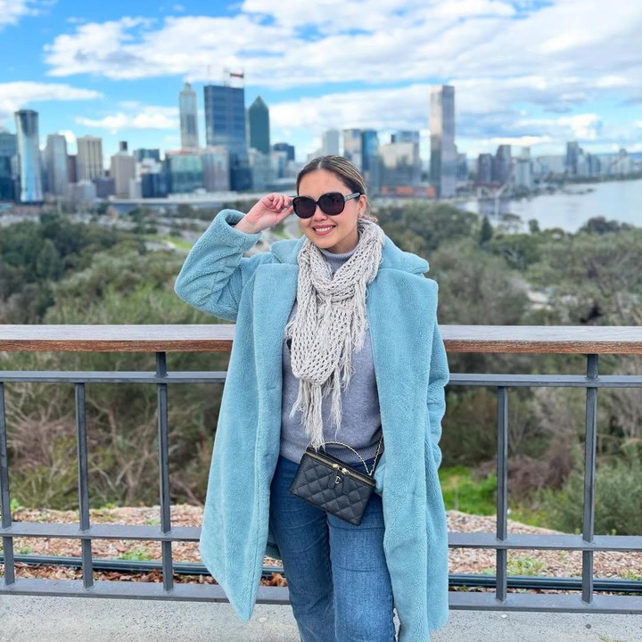 <p>Bunda masih ingat penyanyi terkenal era 90-an, Cindy Claudia Harahap? Lama tak terdengar, Cindy ternyata sudah menjadi Bunda dari tiga anak dan kini diketahui menetap di Australia. (Foto: Instagram @cindyclaudiaofficial)</p>