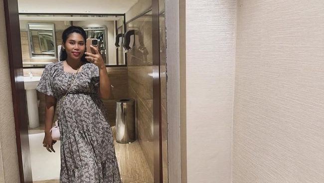 Evi Masamba Jadi Serba Salah di Trimester 3, Posisi Tidur hingga Selalu Lapar