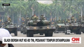 VIDEO: Gladi Bersih HUT Ke-80 TNI, Pesawat Tempur Ditampilkan