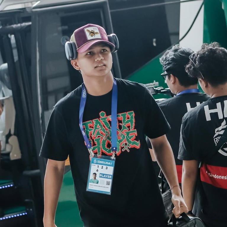 Hokky Caraka
