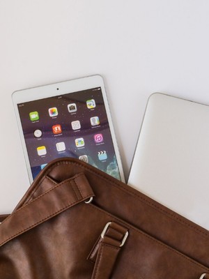 BeauPicks: 5 Rekomendasi Tas Laptop di Bawah Harga Rp150 Ribu