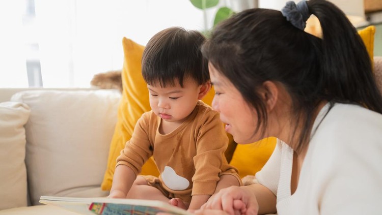 Kapan anak bisa menyebutkan namanya Kapan anak bisa menyebutkan namanya