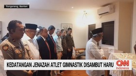 VIDEO: Kedatangan Jenazah Atlet Gimnastik Disambut Haru