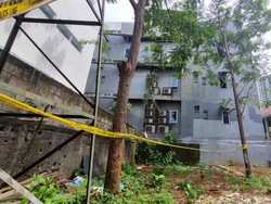 Kagetnya Warga Temukan Terapis Tewas di Lahan Kosong Jaksel Pagi-pagi