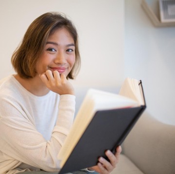 Rutin Membaca Buku 10 Menit Sehari, Ini Sederet Manfaat yang Akan Dirasakan!