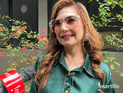 Cerita Nia Daniaty Kejengkang dari Airwheel saat Liburan di China