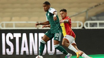 FOTO: Dean James Cetak 2 Assist Kelas Dunia, Raih 3 Poin Bersejarah