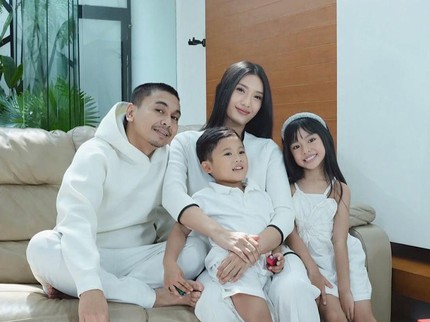 Cara Raditya Dika Bantu Anak Mengenal Minat dan Bakatnya Sejak Dini