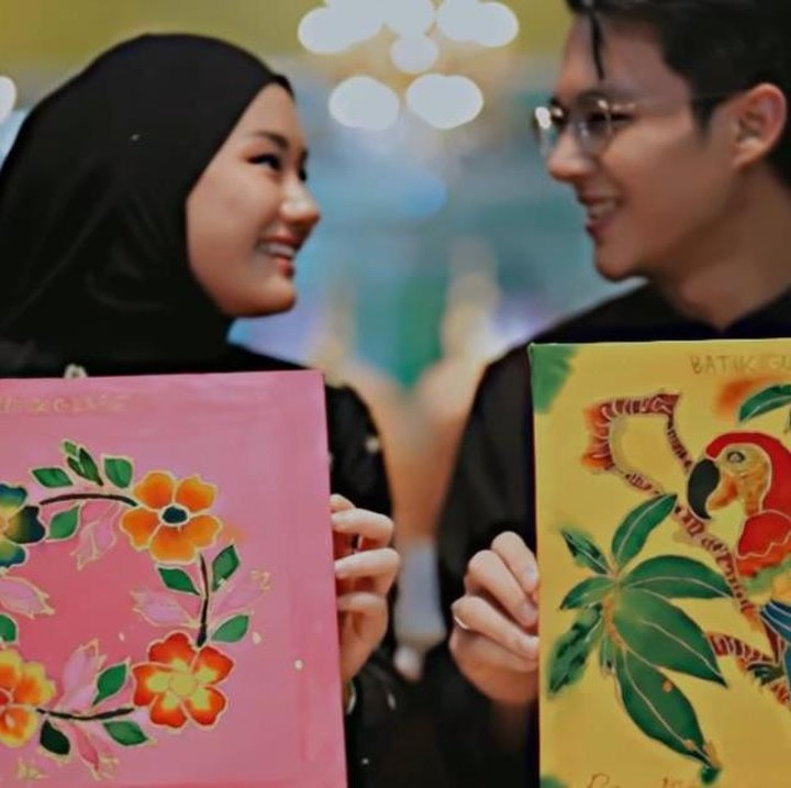 <p>Tentu saja <em>postingan</em> itu menuai beragam komentar netizen yang senang melihat keharmonisan pasangan artis ini. &ldquo;Bangga banget lihat pasangan yang harmonis. Setidaknya masih ada kepercayaan bahwa cinta yang tulus akan datang di waktu yang tepat bersama orang yang tepat,&rdquo; tulis akun <em>@vs****.</em> &ldquo;Lucu banget sih pasutri ini,&rdquo; tulis akun <em>@fyd****.&nbsp;</em>(Foto: Instagram@rey_mbayang)</p>