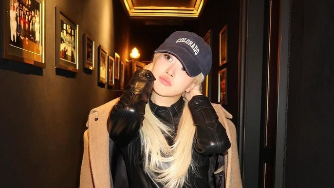 Rose BLACKPINK Buka Suara Usai Diduga Jadi Korban Rasisme di Paris Fashion Week