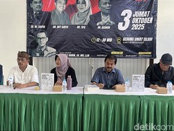 Roy Suryo, Dokter Tifa, Refly Harun Bikin Bedah Buku Jokowis White Paper