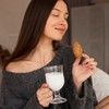  Snack Lover Banget! 5 Zodiak yang Paling Doyan Jajan Sepanjang Waktu