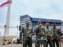 TNI Jelaskan Penyebab Bendera Merah Putih Robek Saat Gladi HUT Ke-80 di Monas