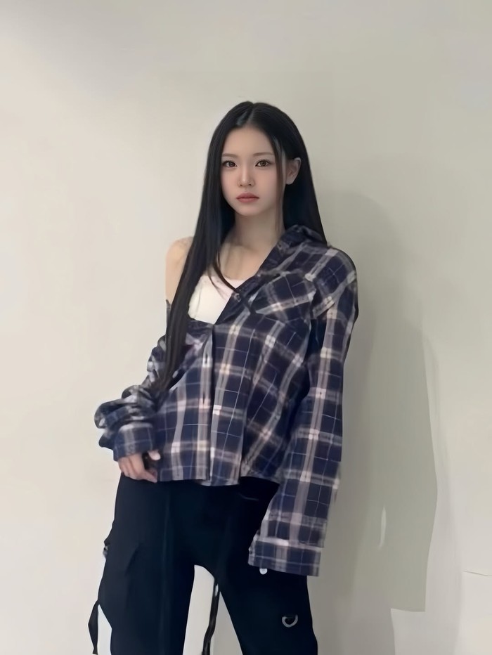 Bakat menonjol dari Ryu Ha Jin adalah melantunkan rap, membuat koreografi, mengatur ekspresi penampilan, dan memadukan gaya pakaian. Sementara itu, bintang idola panutannya adalah Jennie BLACKPINK./ Foto: instagram.com/koreaboo.com