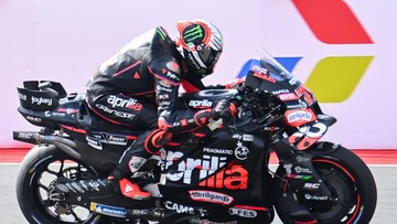 Sorotan Dunia Olahraga CNN Sport : Resmi: Bezzecchi Dihukum di MotoGP Australia karena Tabrak Marquez
