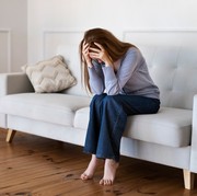 Mengenal Quarter Life Crisis dan Cara Mengatasinya dengan Bijak