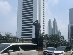 Pro Kontra Warga Jakarta soal Pemindahan Patung Jenderal Sudirman