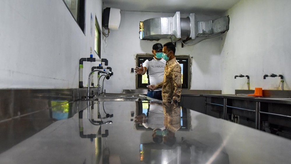 Ngeri! Ribuan Anak Jadi Korban Keracunan Program Makan Bergizi!