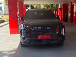 4 Pimpinan DPRD Sultra Dapat Mobil Dinas Baru Senilai Rp 5,5 Miliar