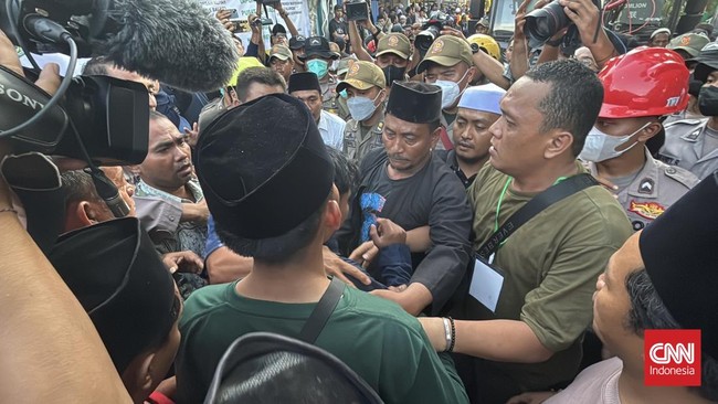 Kepala BNPB Letjen TNI Suharyanto mengingatkan, proses evakuasi tidak bisa dilakukan secara tergesa-gesa.