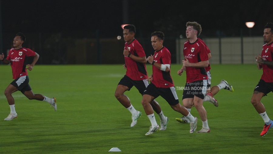 Timnas Indonesia Sesi latihan perdana Timnas Indonesia di Jeddah, Arab Saudi, jelang laga-laga Ronde 4 Kualifikasi Piala Dunia 2026.
