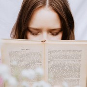 BookTok, Tren Media Sosial yang Hidupkan Kembali Budaya Membaca di Kalangan Gen Z