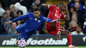 FOTO: Chelsea Benamkan Liverpool dalam Penderitaan Berkelanjutan