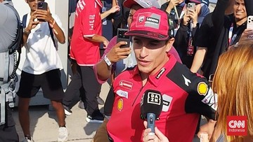 Liputan Olahraga CNN Sport : Retak Tulang dan Tangan Dibebat, Marc Marquez Masih Bisa Senyum