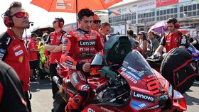 Marc Marquez Retak Tulang Selangka, Pulang ke Spanyol Minggu Malam