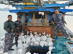 Lanal Babel Gagalkan Penyelundupan 7 Ton Pasir Timah di  Bangka Selatan